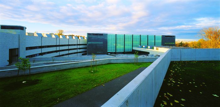 Art Museum of Estonia Kaido Haagen Outside, Kumu, Photo Kaido Haagen, 2005